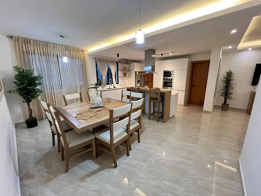 Spacious Luxury Apartment Santiago de los Caballeros 0*,  Dominikai Köztársaság